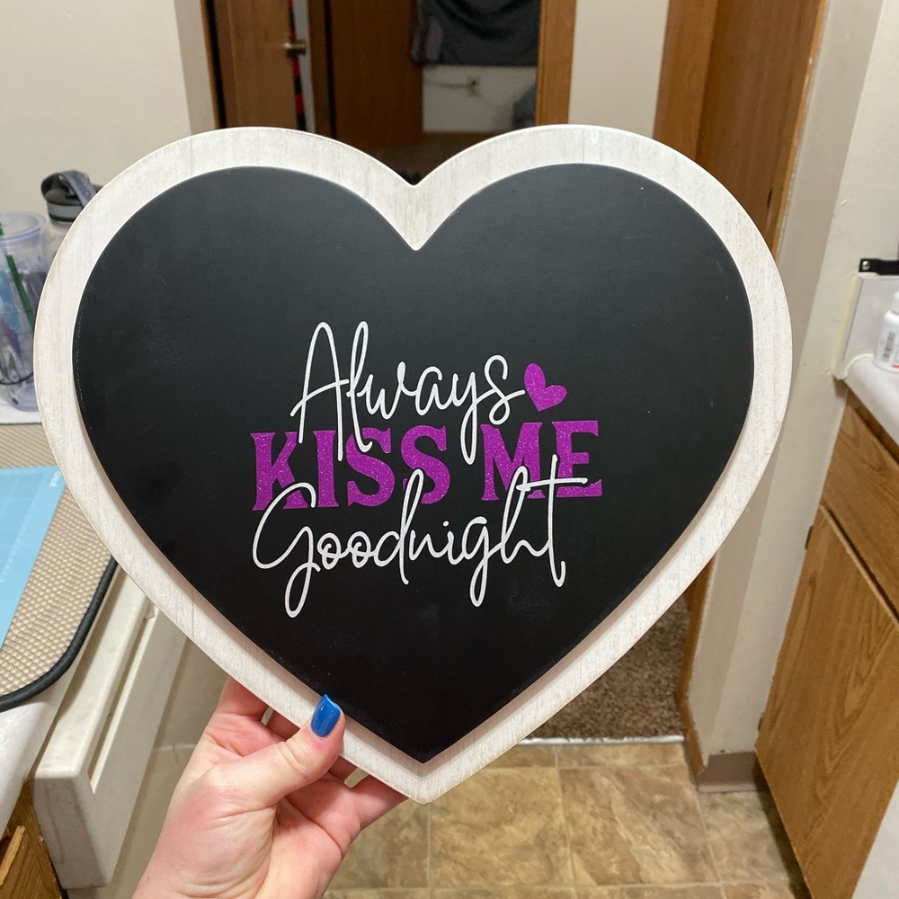 Always Kiss Me Goodnight Home Decor